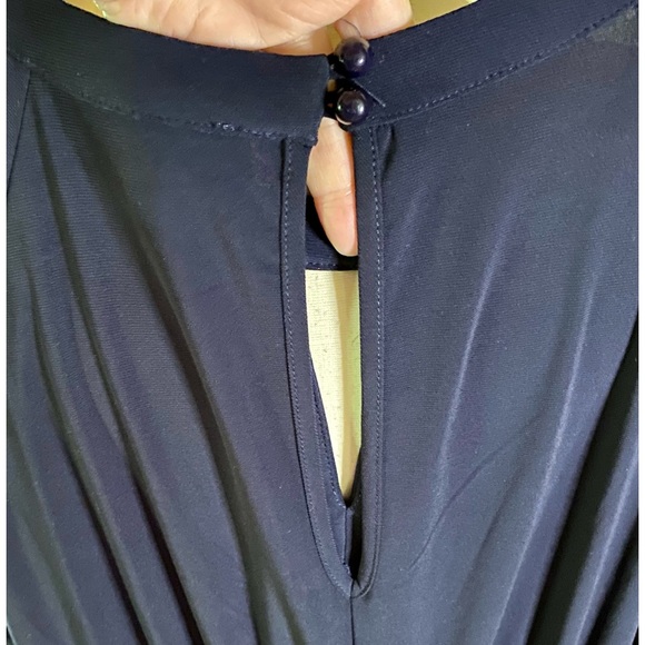 ✨Emma & Michele Black Cold Shoulder Pant Romper✨ - Picture 3 of 13